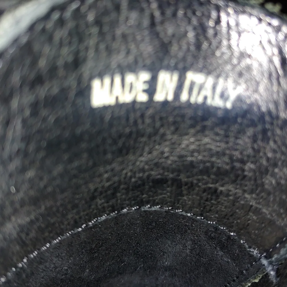 Banana Republic Leather Brogue Derby's mad in Italy - Picture 8 of 9